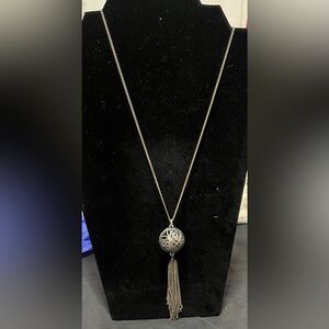 Lucky Brand Silver Filigree Pendant Necklace